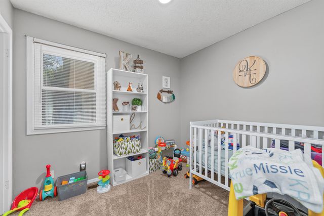 2246 W 46th St S, Wichita, KS 67217