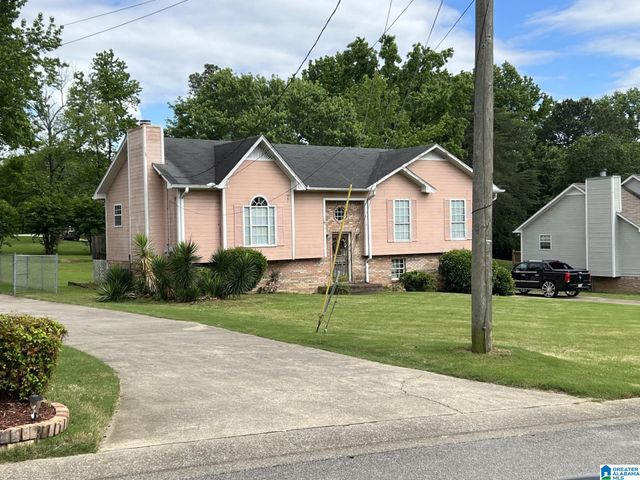 113 FAIRLANE DRIVE, Pleasant Grove, AL 35127