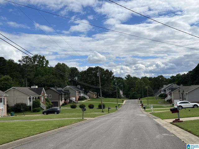 113 FAIRLANE DRIVE, Pleasant Grove, AL 35127