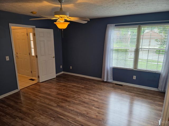 2924 Parkwalk Drive, Green Twp, OH 45239