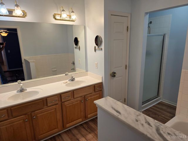 2924 Parkwalk Drive, Green Twp, OH 45239