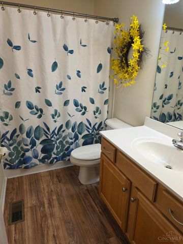 2924 Parkwalk Drive, Green Twp, OH 45239