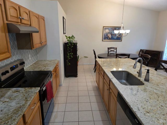2924 Parkwalk Drive, Green Twp, OH 45239