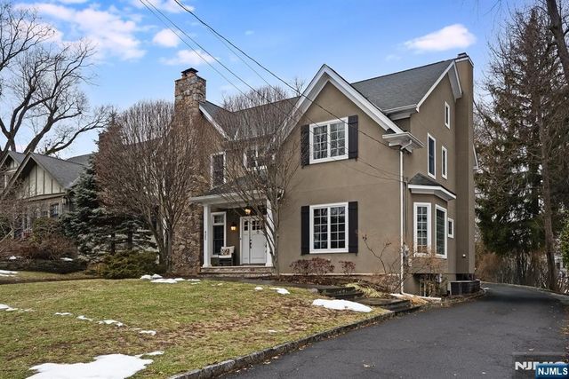 425 Rock Road, Glen Rock, NJ 07452