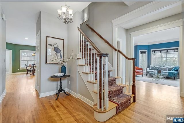 425 Rock Road, Glen Rock, NJ 07452