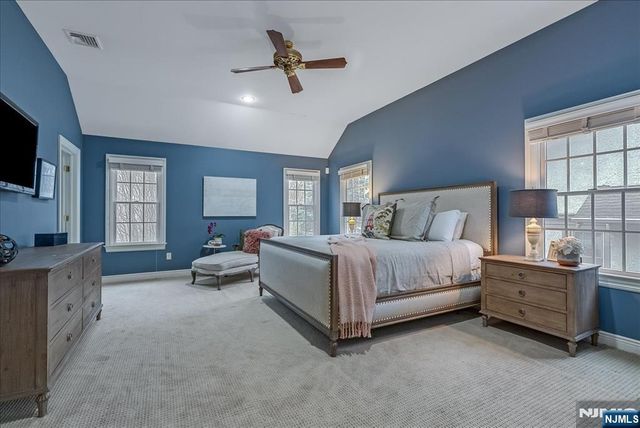 425 Rock Road, Glen Rock, NJ 07452