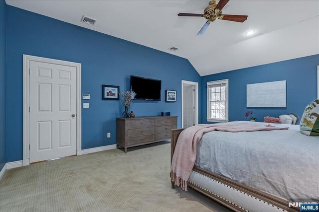 425 Rock Road, Glen Rock, NJ 07452