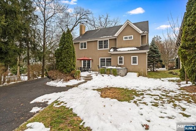 425 Rock Road, Glen Rock, NJ 07452