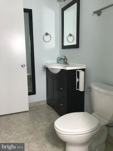 1950 MAYFLOWER DR, Woodbridge, VA 22192