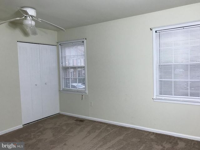 1950 MAYFLOWER DR, Woodbridge, VA 22192