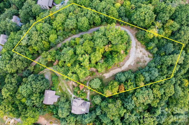 25 Lila Lane 209, Clyde, NC 28721
