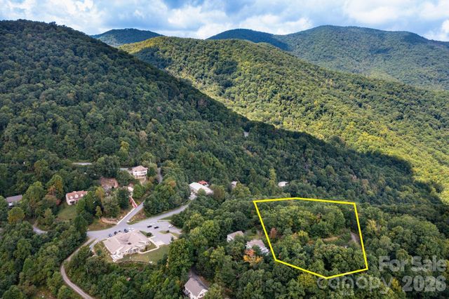 25 Lila Lane 209, Clyde, NC 28721