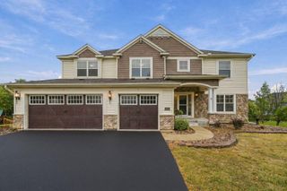 2109 Rockridge Circle, Shakopee, MN 55379