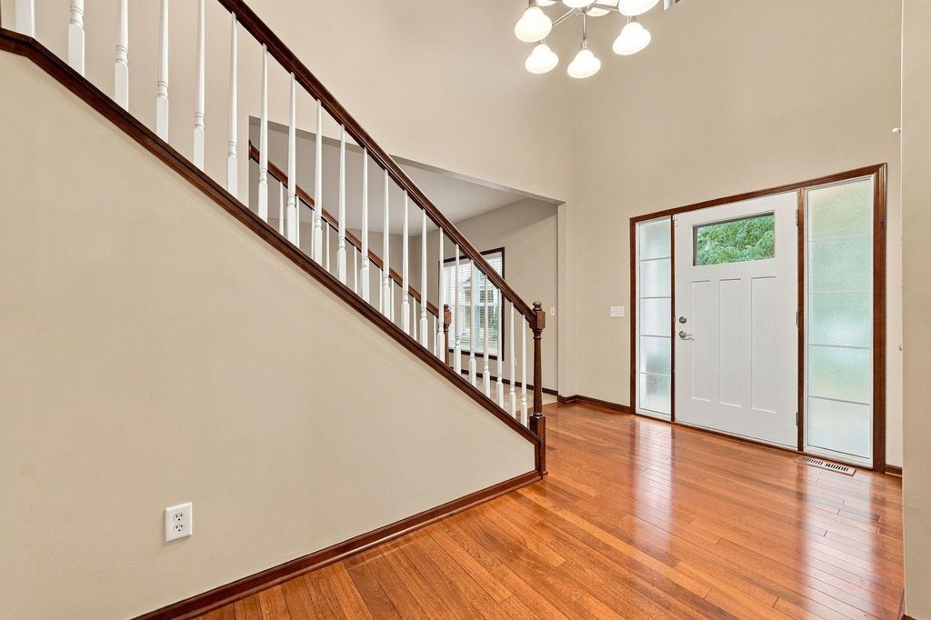 2109 Rockridge Circle, Shakopee, MN 55379 — photo 2