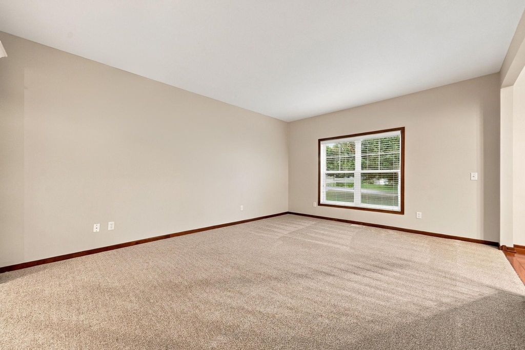2109 Rockridge Circle, Shakopee, MN 55379 — photo 5