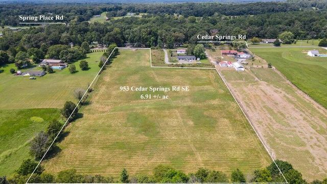 953 Cedar Springs Road SE, Cleveland, TN 37323