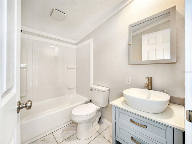 88 N SATURN AVENUE, Inverness, FL 34453