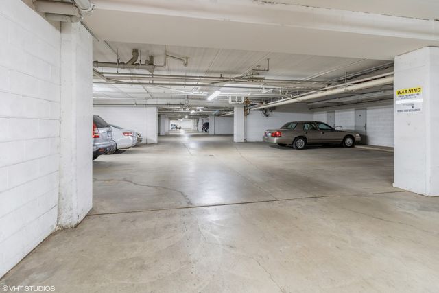 400 S NORTHWEST Highway 210, Park Ridge, IL 60068