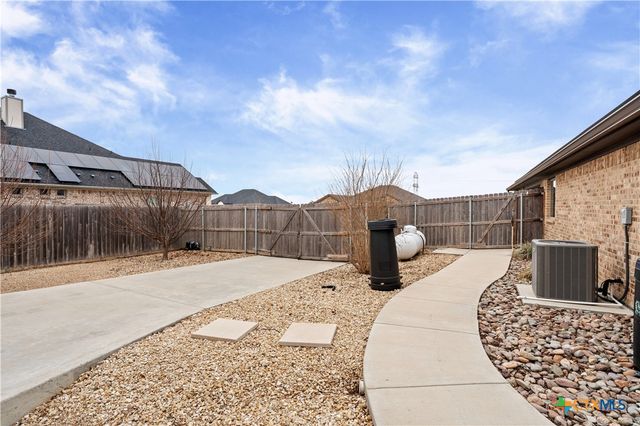 3263 Wild Seed Drive, Salado, TX 76571