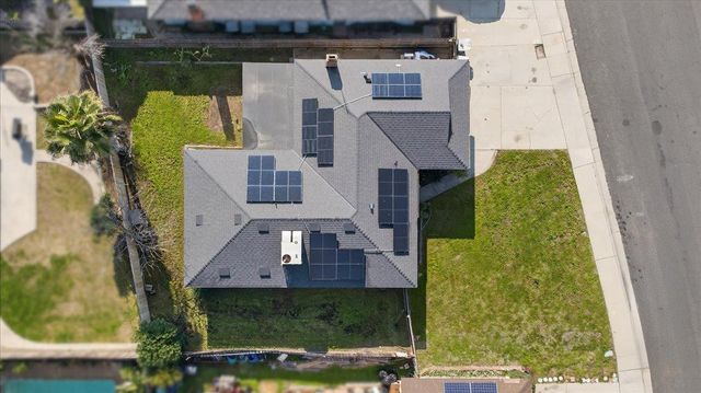 2931 Paula Drive, Clovis, CA 93612