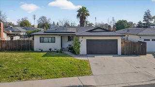2931 Paula Drive, Clovis, CA 93612