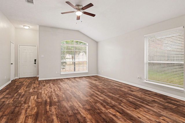 322 Moonwalk Street, Montgomery, TX 77356