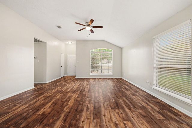 322 Moonwalk Street, Montgomery, TX 77356