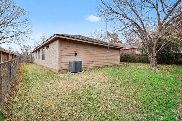 322 Moonwalk Street, Montgomery, TX 77356