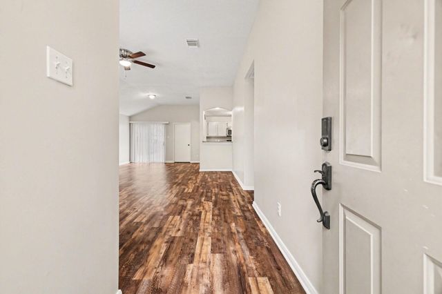 322 Moonwalk Street, Montgomery, TX 77356