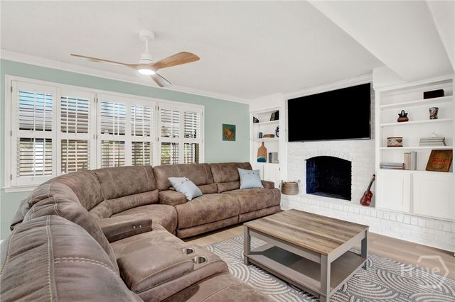 1 Inglesby Court, Savannah, GA 31406