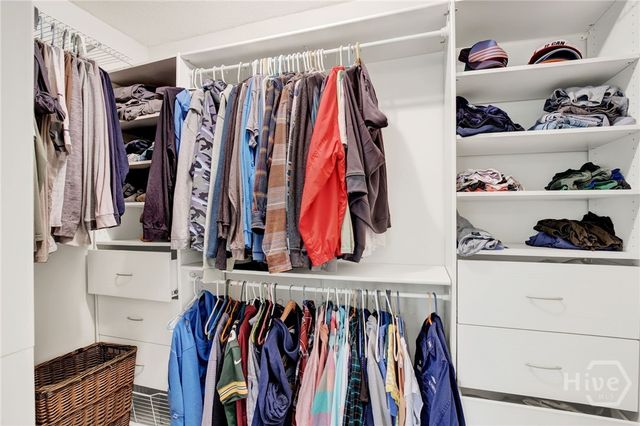 1 Inglesby Court, Savannah, GA 31406