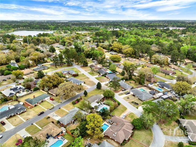 1 Inglesby Court, Savannah, GA 31406