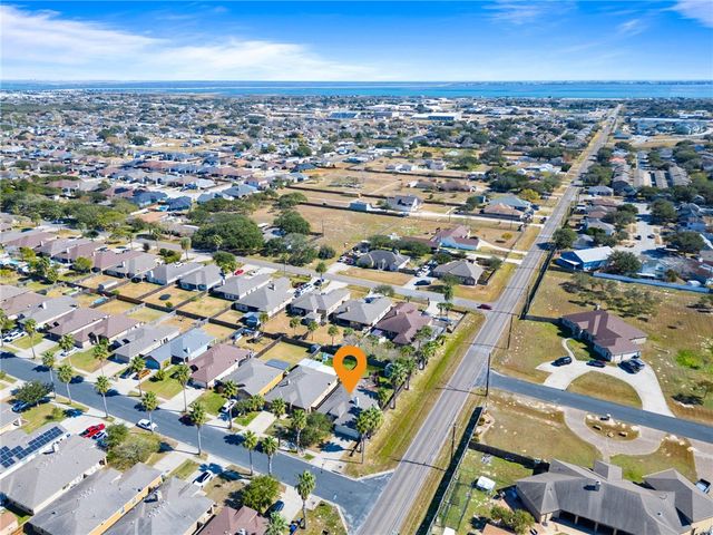 2637 Date Palm Dr, Corpus Christi, TX 78418