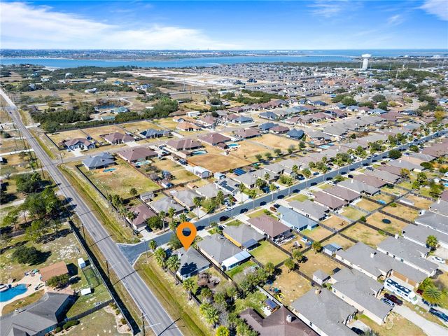 2637 Date Palm Dr, Corpus Christi, TX 78418