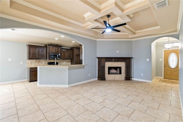 2637 Date Palm Dr, Corpus Christi, TX 78418