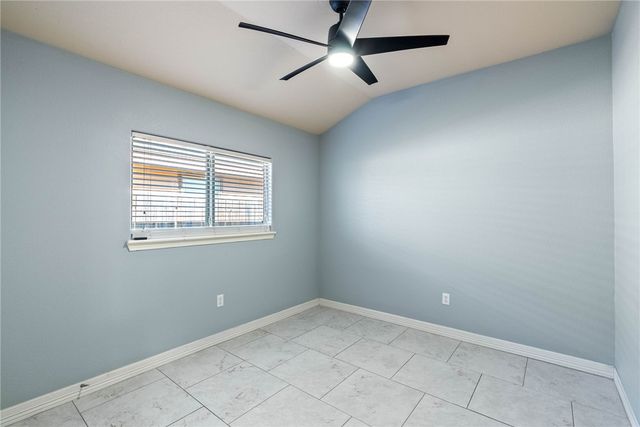 2637 Date Palm Dr, Corpus Christi, TX 78418