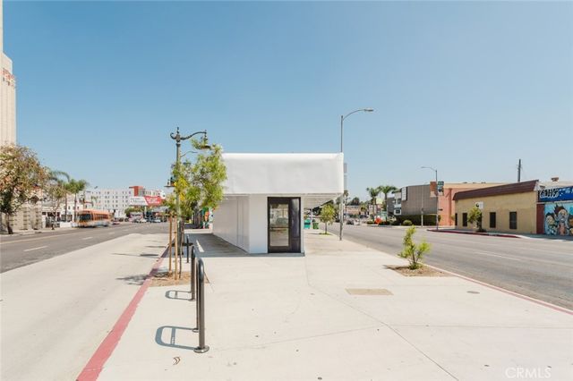3615 Beverly Boulevard, Los Angeles, CA 90004