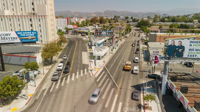 3615 Beverly Boulevard, Los Angeles, CA 90004