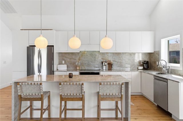 900 Convair Street, Bentonville, AR 72712