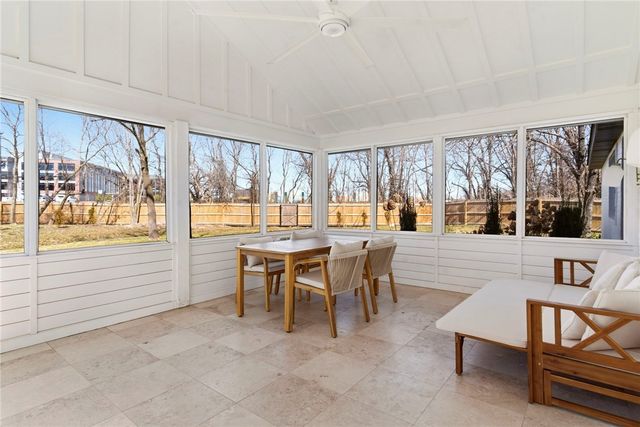 900 Convair Street, Bentonville, AR 72712