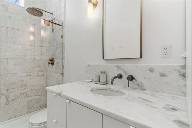 900 Convair Street, Bentonville, AR 72712