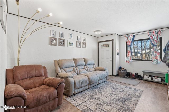 3361 Doil Drive, Anchorage, AK 99507