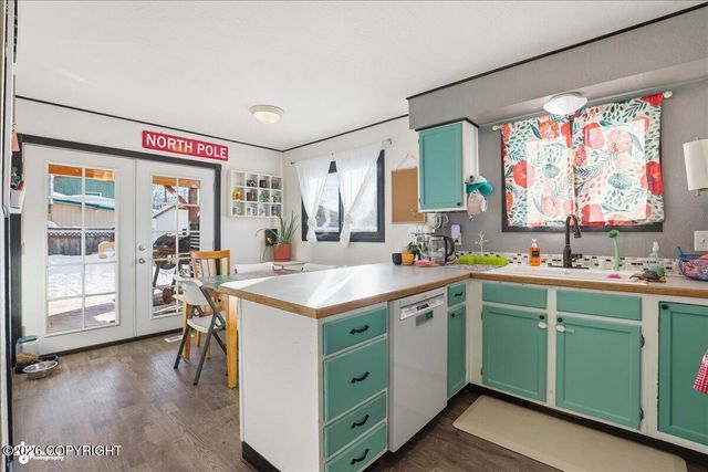 3361 Doil Drive, Anchorage, AK 99507