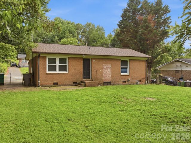 622 Dunbrook Lane, Charlotte, NC 28217