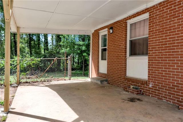 1020 Verdi Way, Clarkston, GA 30021