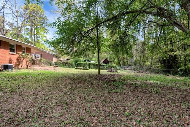 1020 Verdi Way, Clarkston, GA 30021