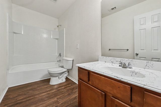 48 Daisy Drive, Fate, TX 75087