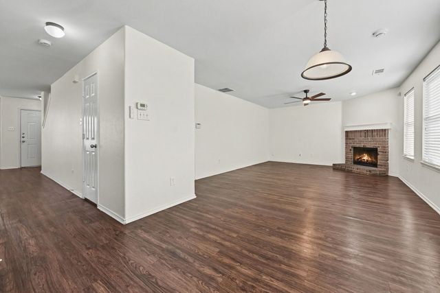 48 Daisy Drive, Fate, TX 75087