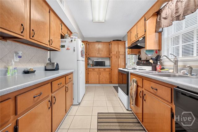 49 Cotton Road, Winterville, GA 30683