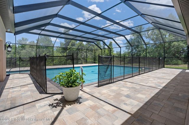 222 Suncoast Boulevard, Spring Hill, FL 34608